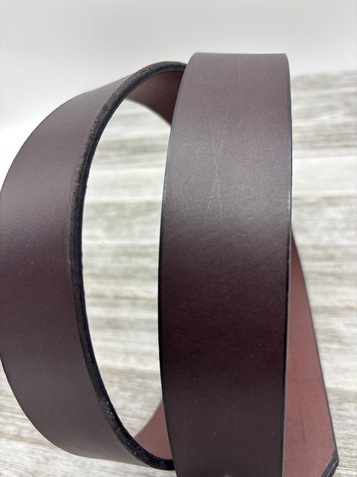 American Bridle Leather Belt – Dark Brown – 1-1/2" – Antique Brass Buckle | Handmade in USA