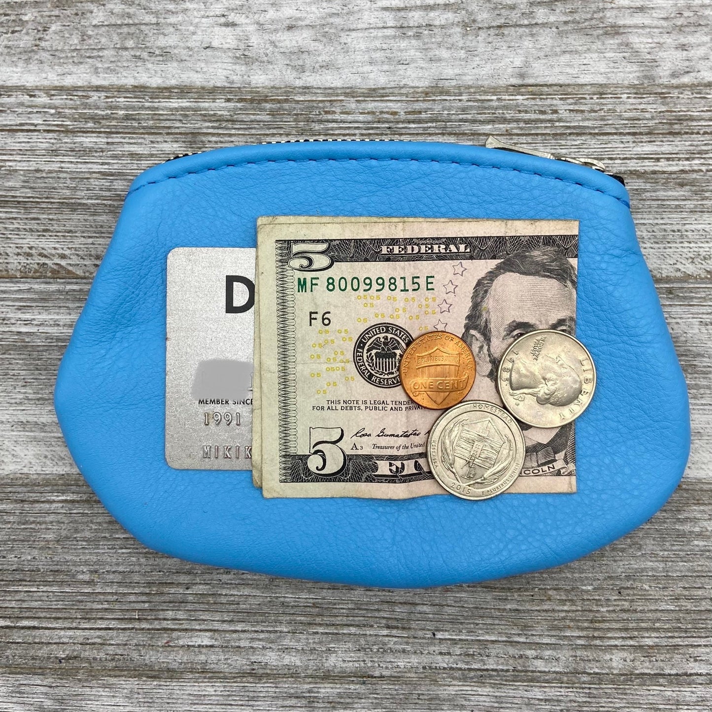 Medium Oval Leather Zipper Pouch (4.8" zipper)