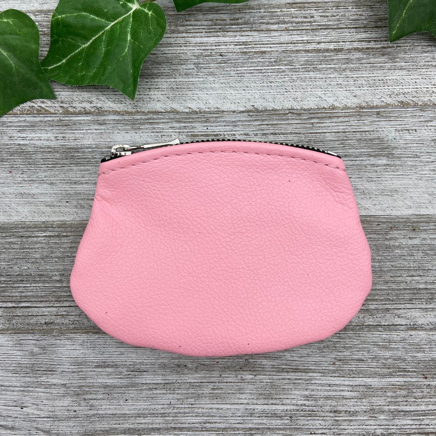 Small Oval Leather Zipper Pouch (4" zipper)