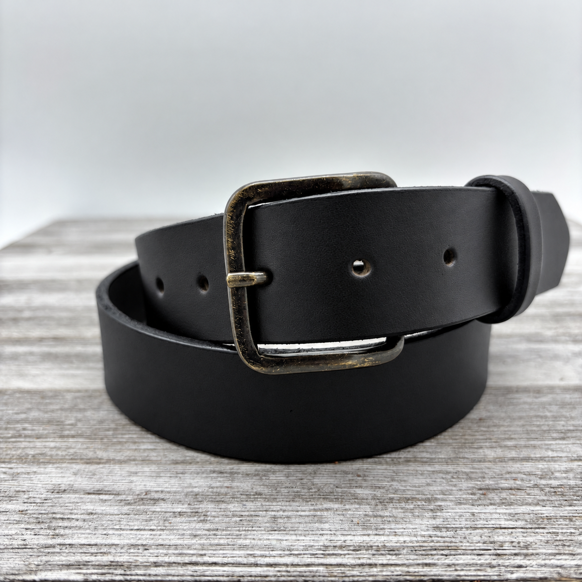 American Bridle Leather Belt – Black – 1-1/2" – Antique Brass Buckle | Handmade in USA