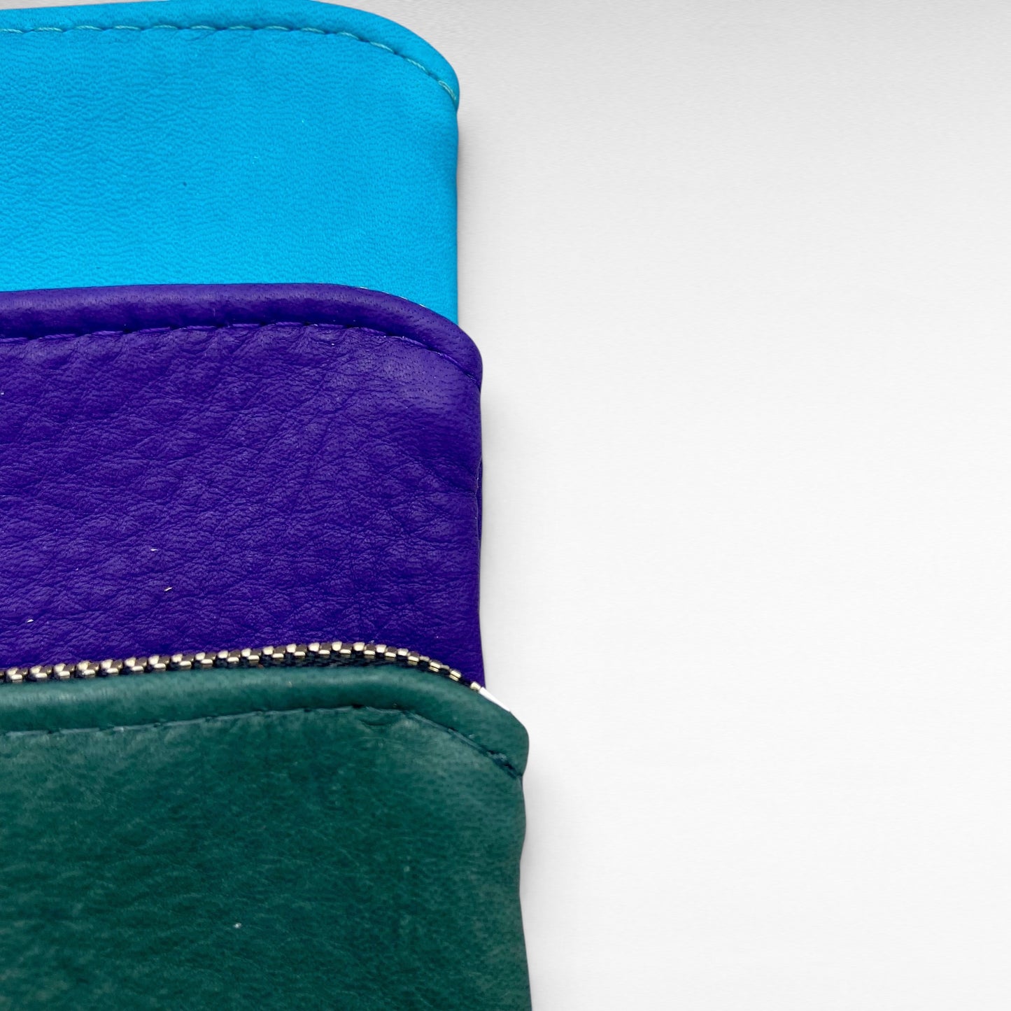 Small Deer Skin Pouch – 4.8" Zipper