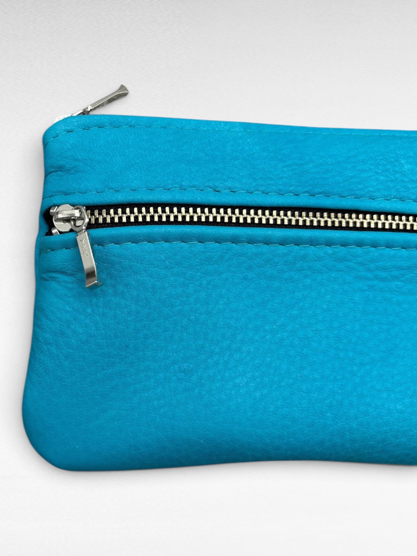 Medium Deer Skin Double Zipper Pouch – 7” Zipper