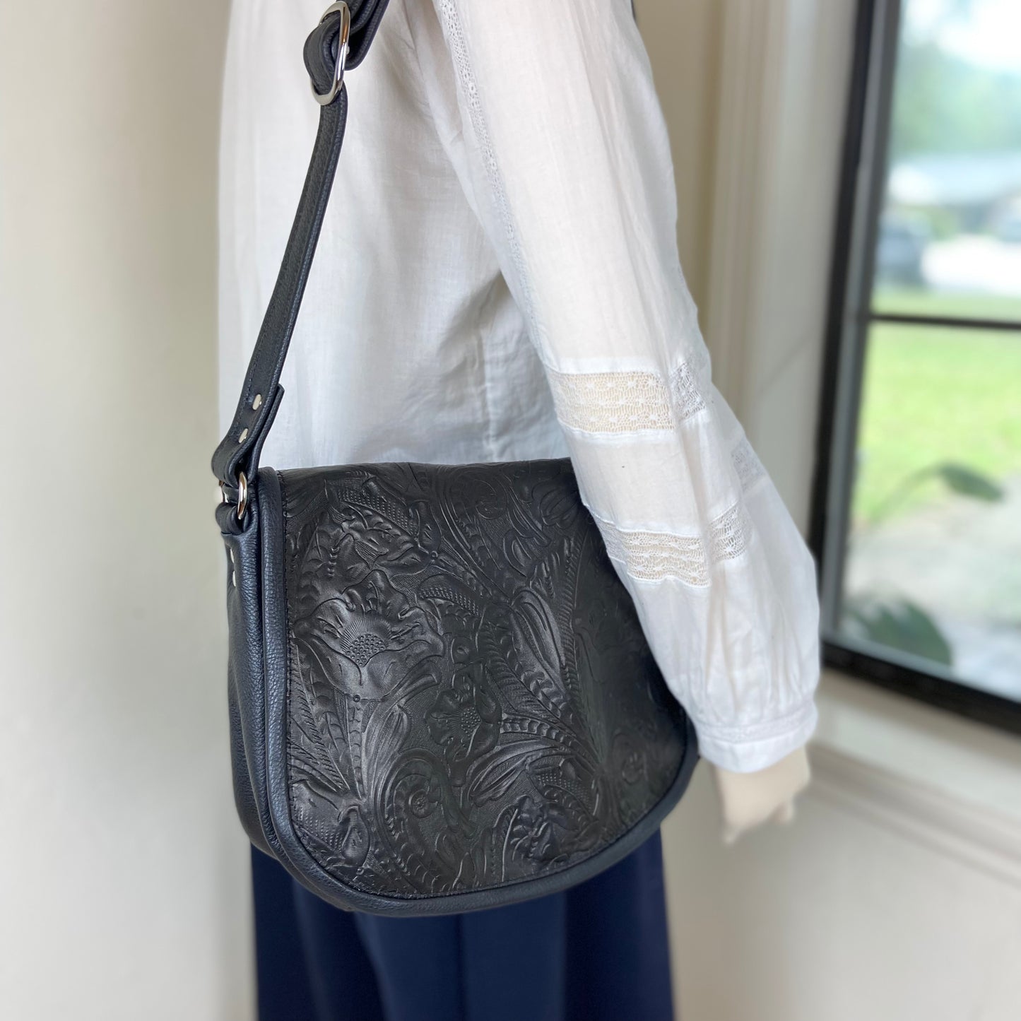 Stella - Classic Shoulder Bag